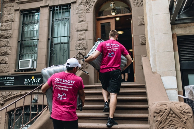 Professional local movers offering trusted and dependable moving services Just Move It NYC ensures a seamless local relocation